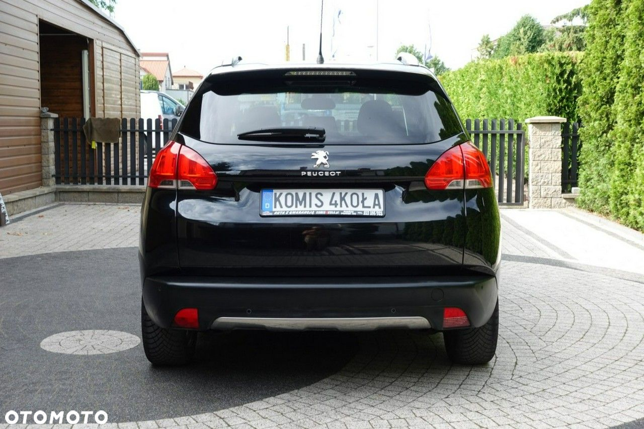 Peugeot 2008 - 6
