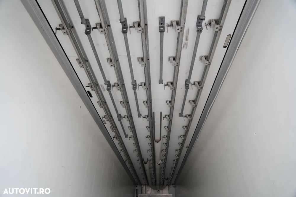 Schmitz Cargobull REFRIGERAT / THERMO KING SLX 300 / RIDICARE CU CÂRLIG / RIDICARE CU CÂRLIG / AXĂ RIDICABILĂ / COȘ PENTRU PALEȚI - 18
