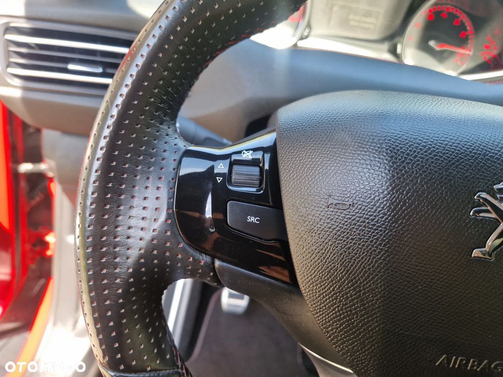 Peugeot 308 GTi by Sport - 30