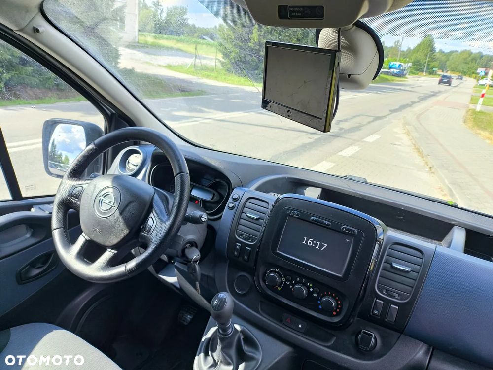 Opel VIVARO - 13