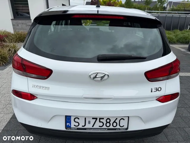 Hyundai i30 1.4 Classic + - 5