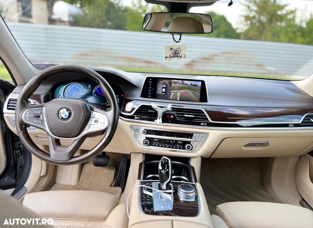 BMW Seria 7 730d xDrive - 9