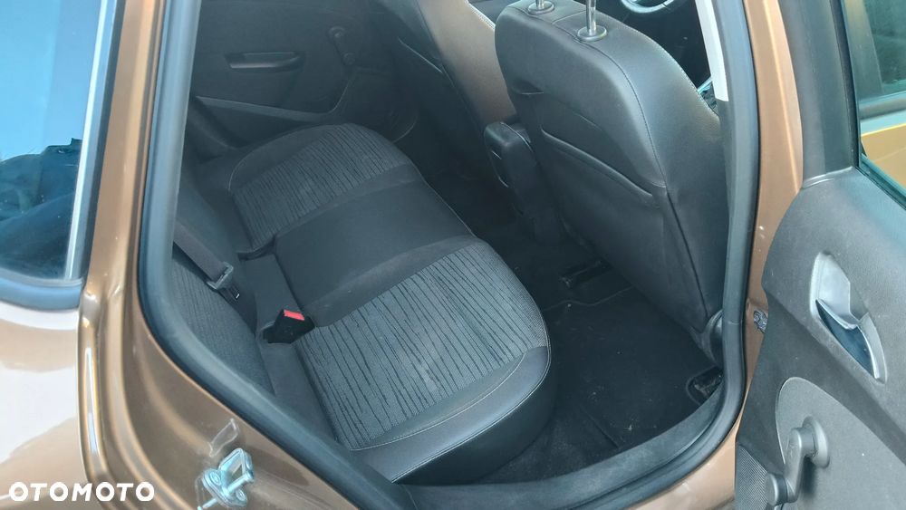 Opel Astra 1.6 Style - 9