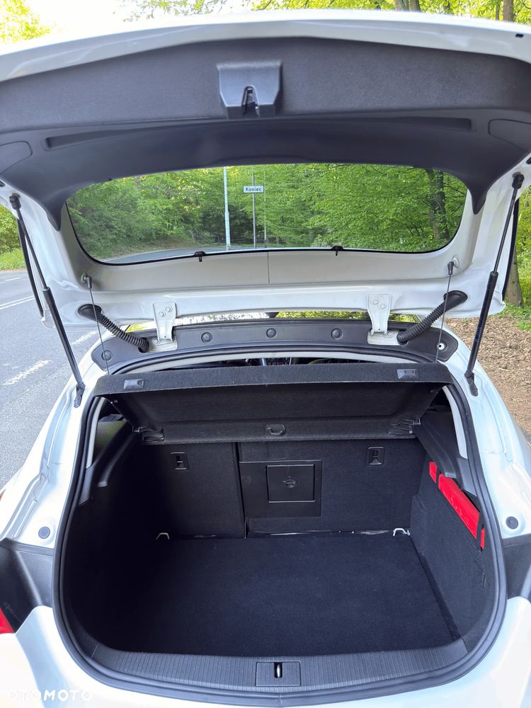 Opel Astra 1.4 T Active - 29