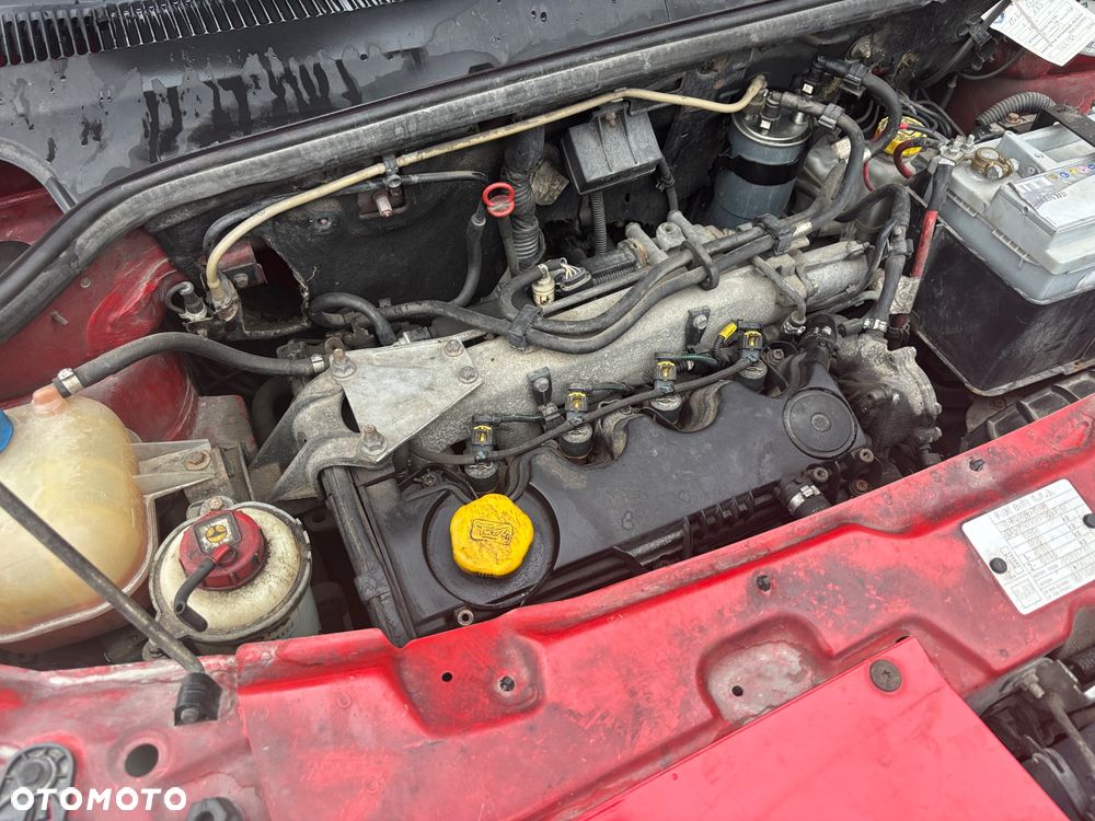 Fiat Doblo 1.9 JTD Dynamic - 22