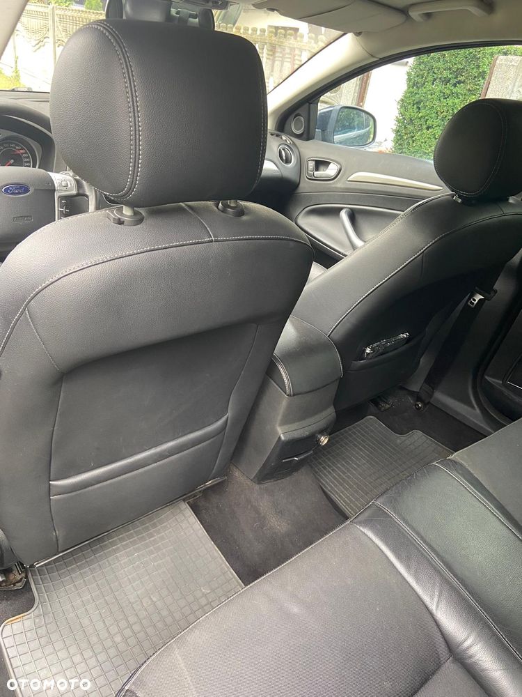 Ford Mondeo 2.0 TDCi Titanium - 13