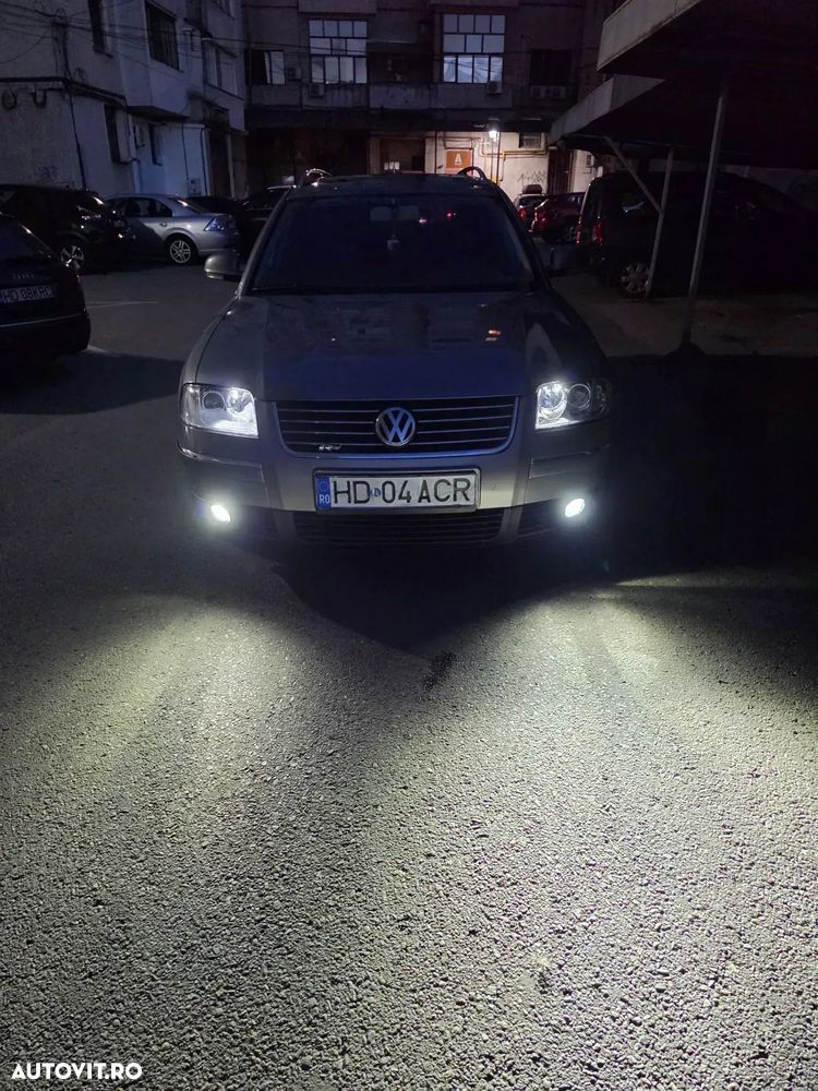 Volkswagen Passat 1.9TDI Highline - 22