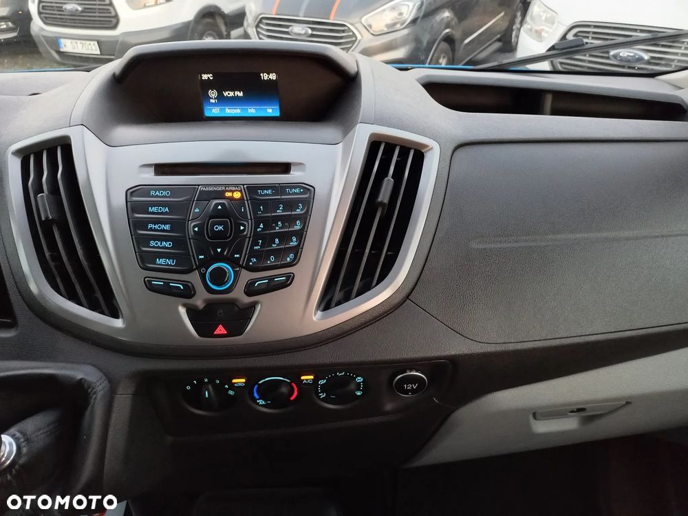 Ford Transit - 20