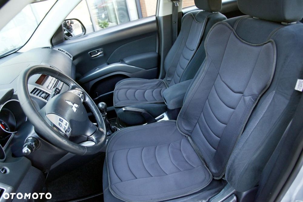 Mitsubishi Outlander - 17