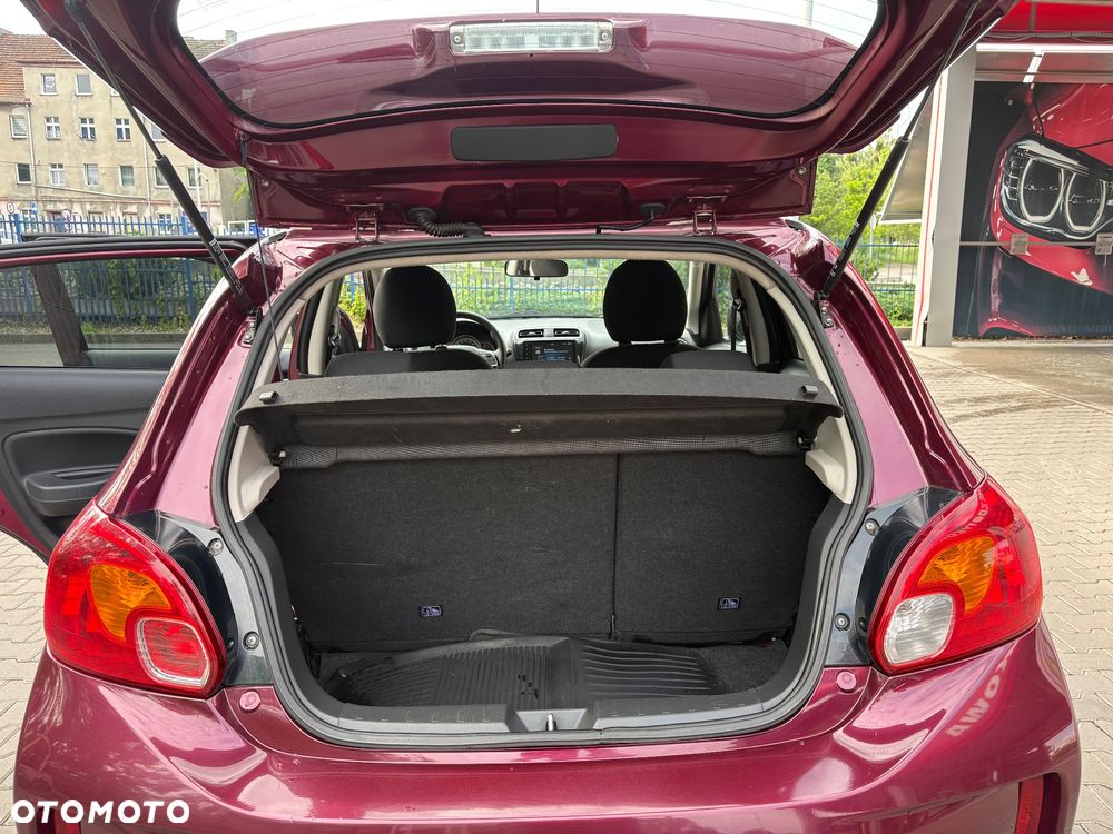 Mitsubishi Space Star 1.2 AS&G Invite - 12