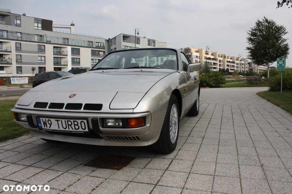 Porsche 924 - 15