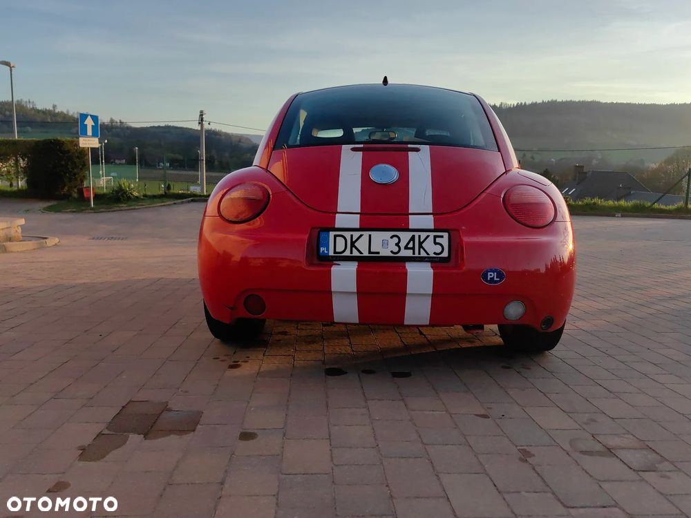 Volkswagen New Beetle - 23