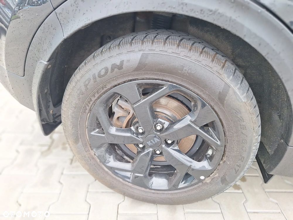 Kia Sportage 1.6 CRDI MHEV Black Edition 2WD DCT - 24