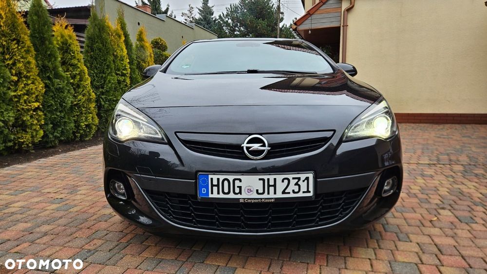 Opel Astra IV GTC 1.6 T SIDI Sport S&S - 14