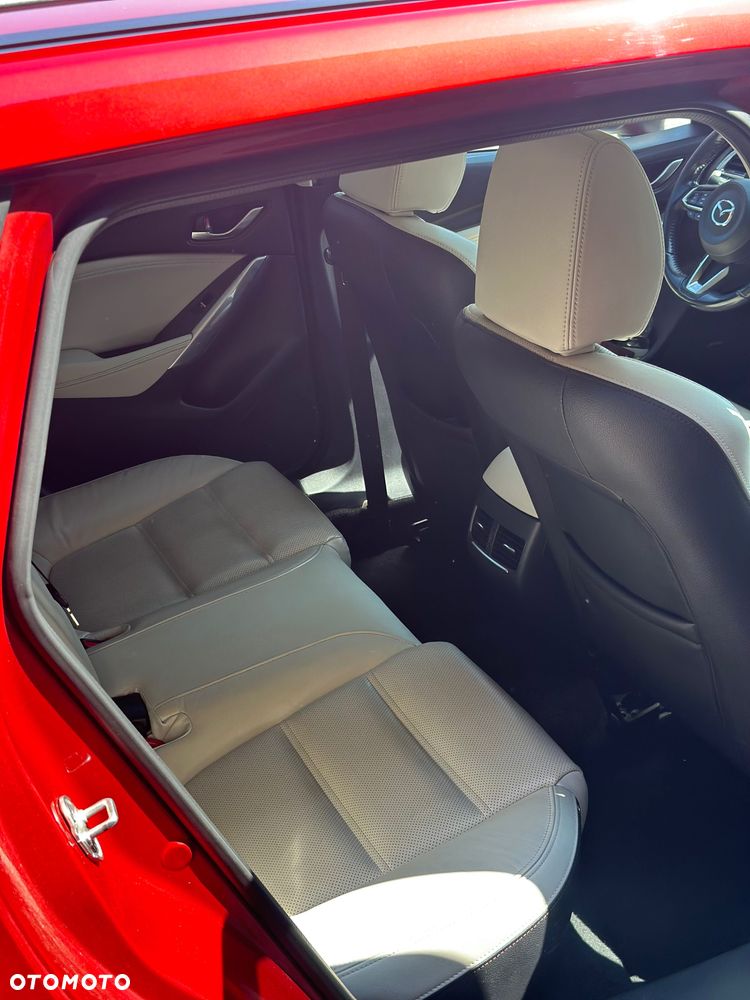 Mazda 6 - 4