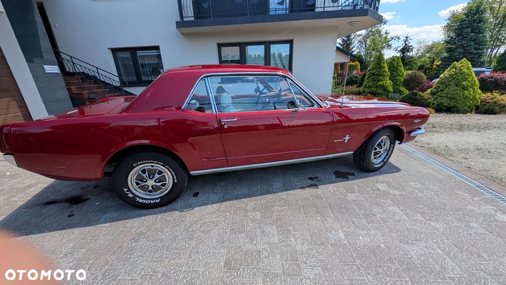 Ford Mustang - 13