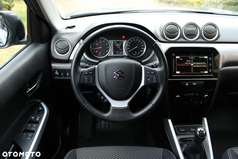 Suzuki Vitara 1.6 Comfort 2WD - 21