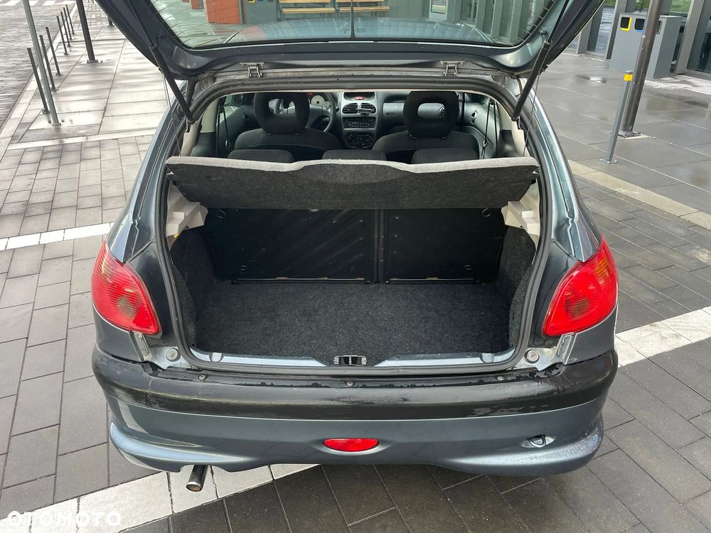 Peugeot 206 1.4 Mistral - 8
