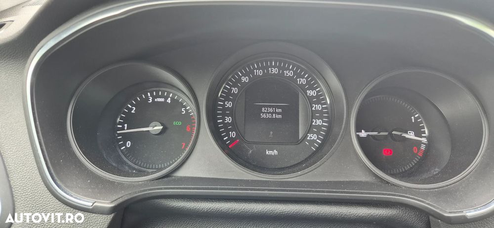 Renault Megane Energy TCe Life - 8