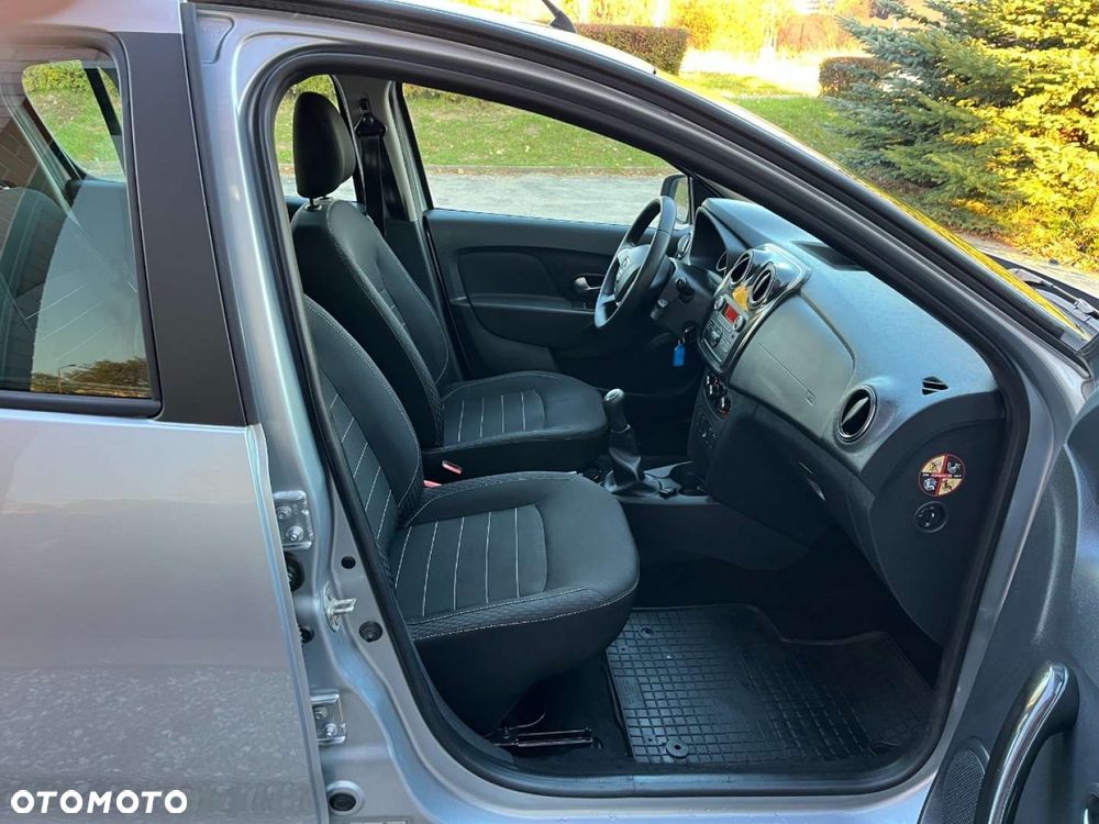 Dacia Sandero Blue dCi 95 Comfort - 18