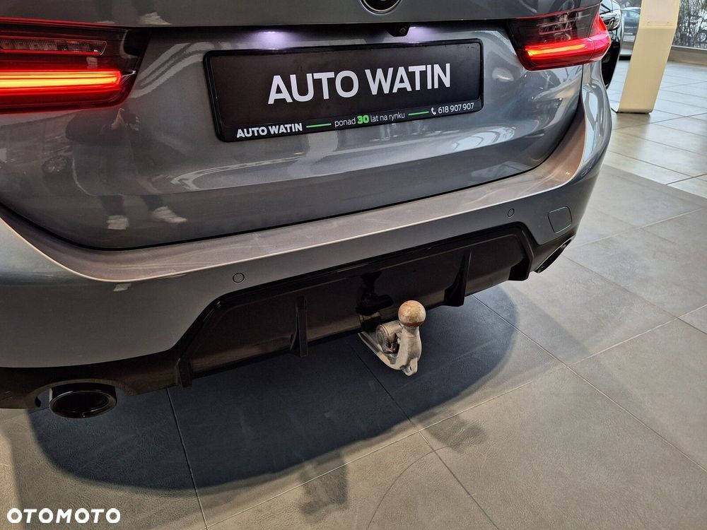 BMW Seria 3 320d xDrive M Sport sport - 16