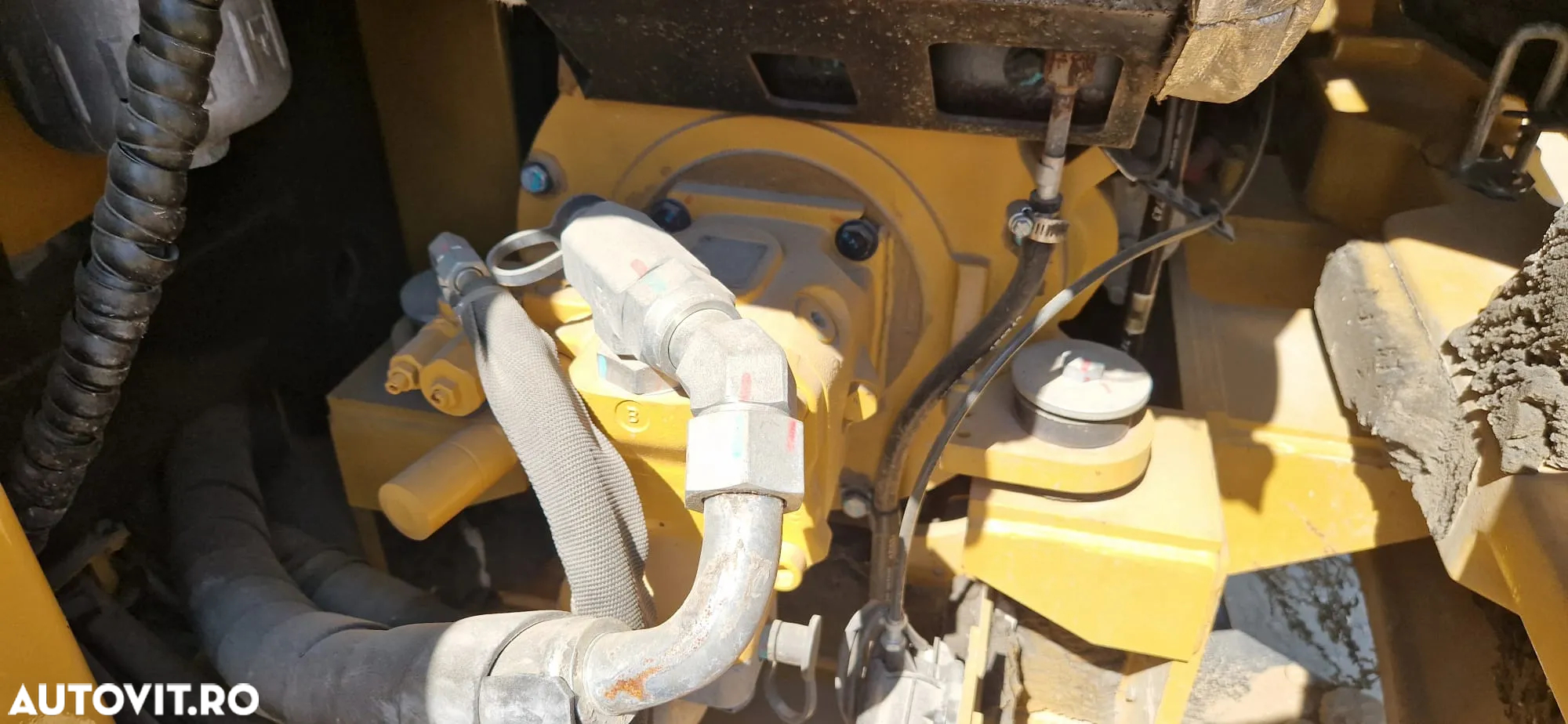 Caterpillar CAT 305.5E2 Mini excavator pe senile - 17