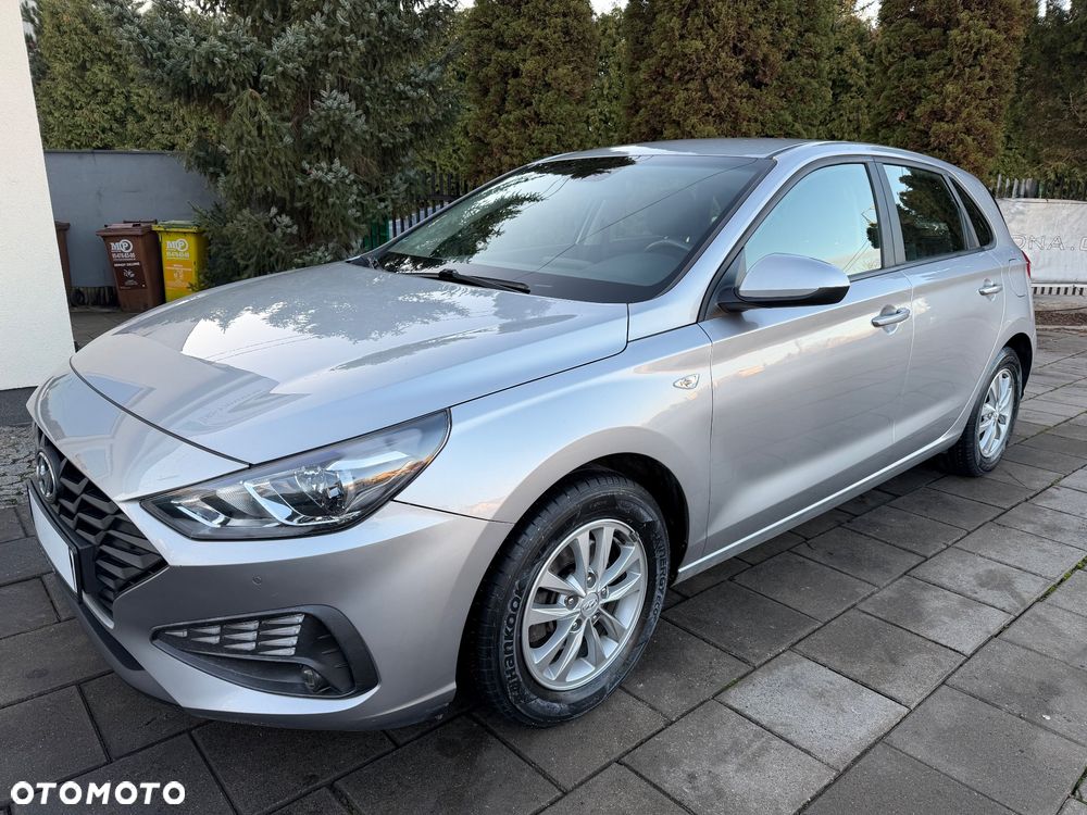 Hyundai i30 1.5 DPI Classic +