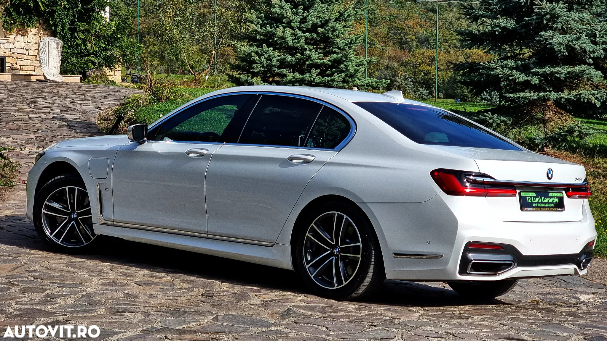 BMW Seria 7 745e - 7