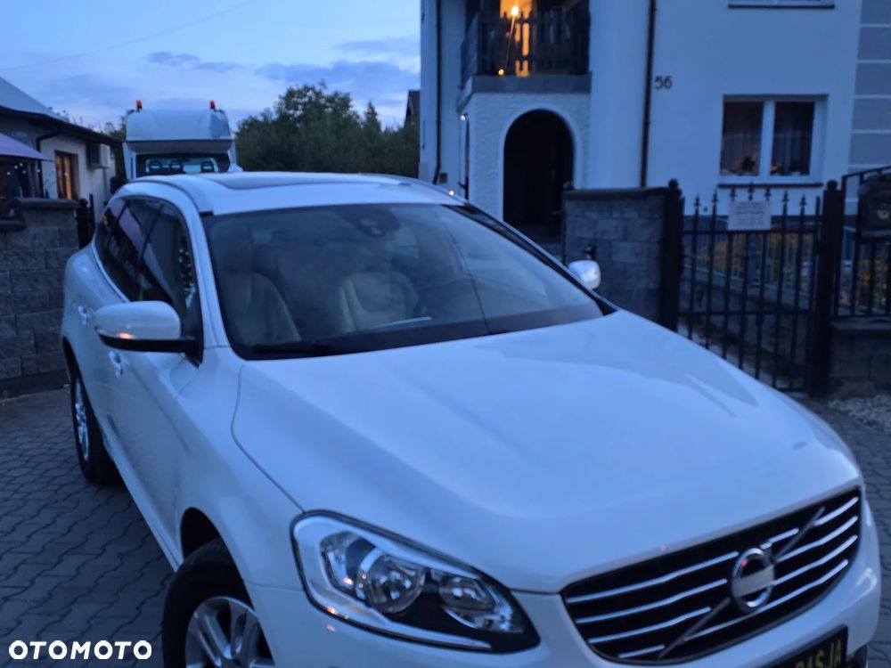 Volvo XC 60 T5 Geartronic Summum - 9