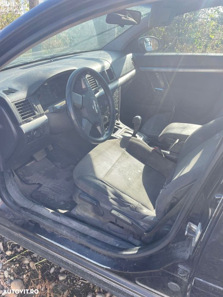 Dezmembram Opel Vectra  C Z19DTH - 4