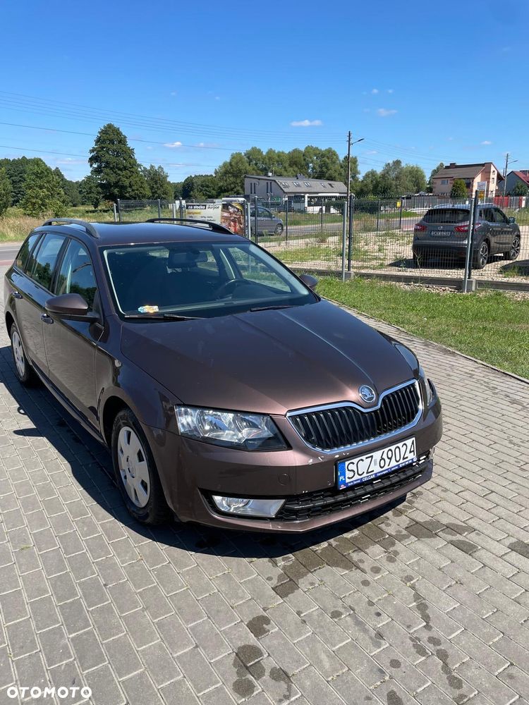 Skoda Octavia 1.6 TDI Ambiente - 4