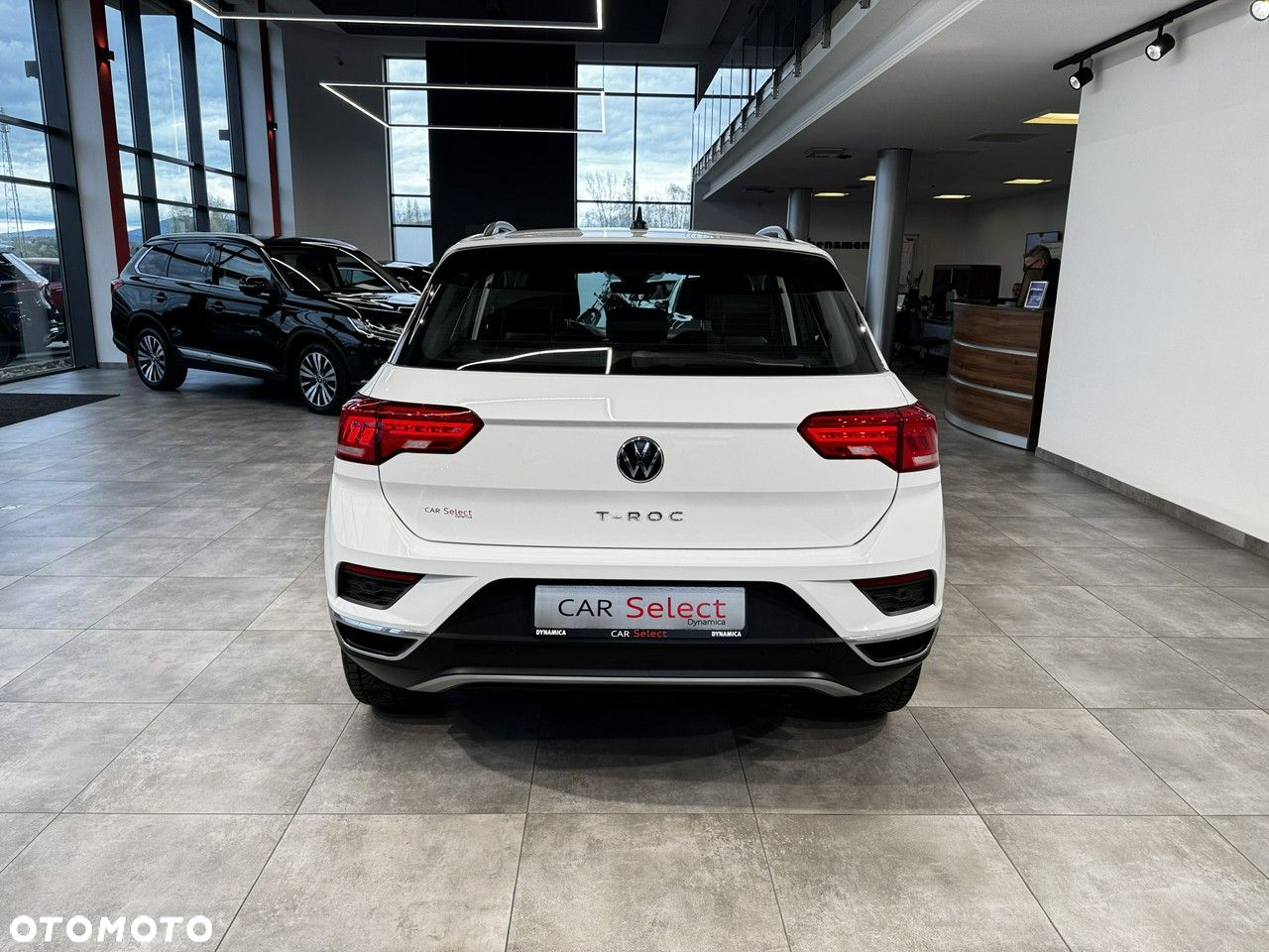 Volkswagen T-Roc - 8