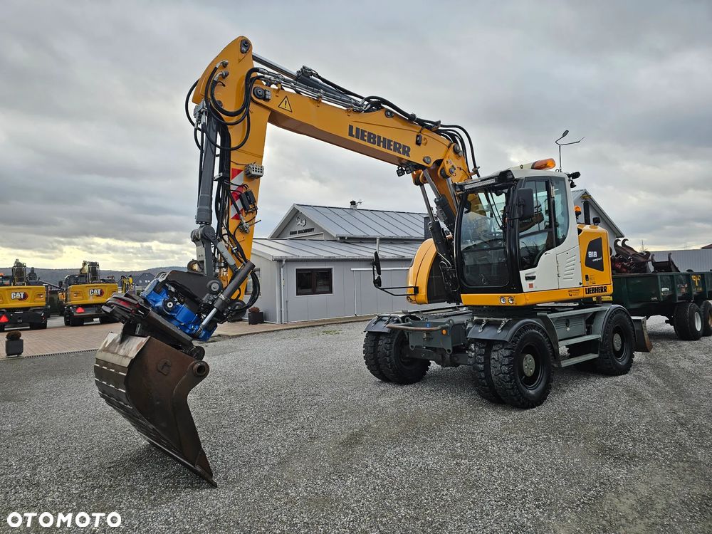 Liebherr A 918 Compact - 1