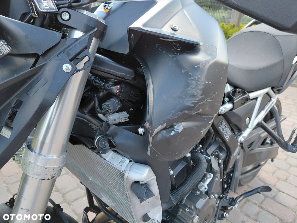 Suzuki DL - 13