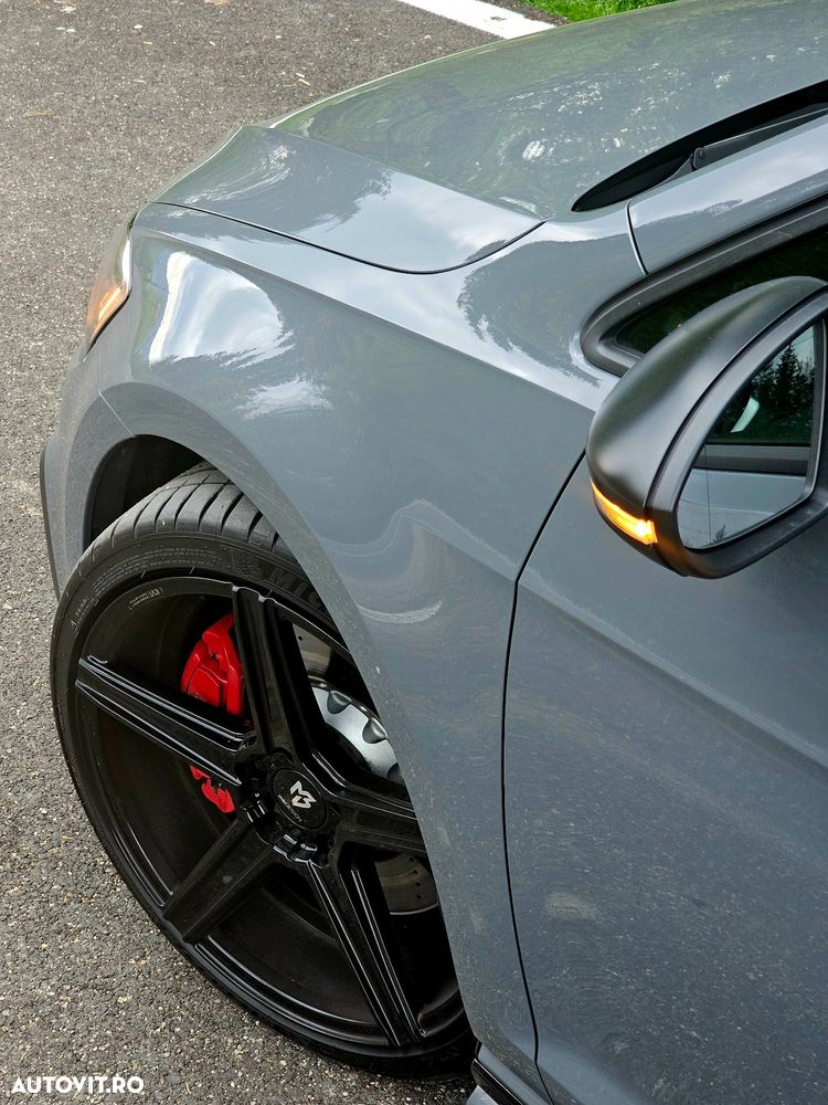 Volkswagen Golf GTI TCR 2.0 TSI OPF DSG - 21