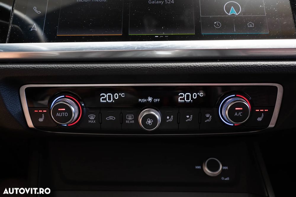 Audi RS Q3 2.5 TFSI quattro S tronic - 16