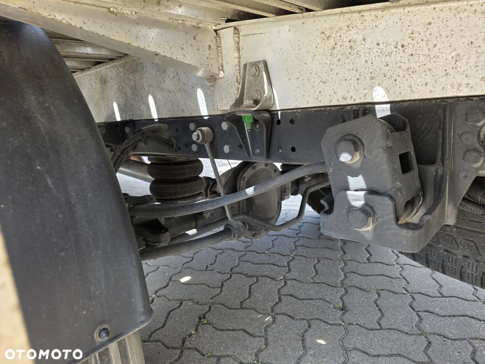 Iveco 35S18 Pomoc Drogowa Najazd Laweta Krajowy Ledy Nawigacja - 10