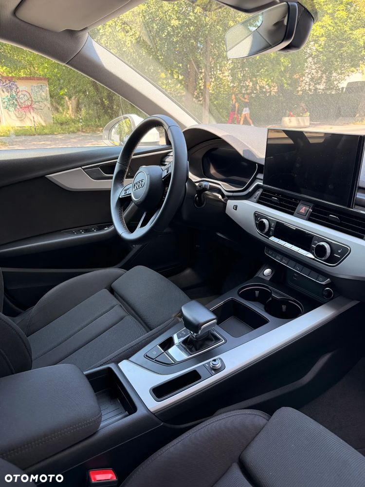 Audi A4 Avant 40 TDI mHEV Advanced S tronic - 16