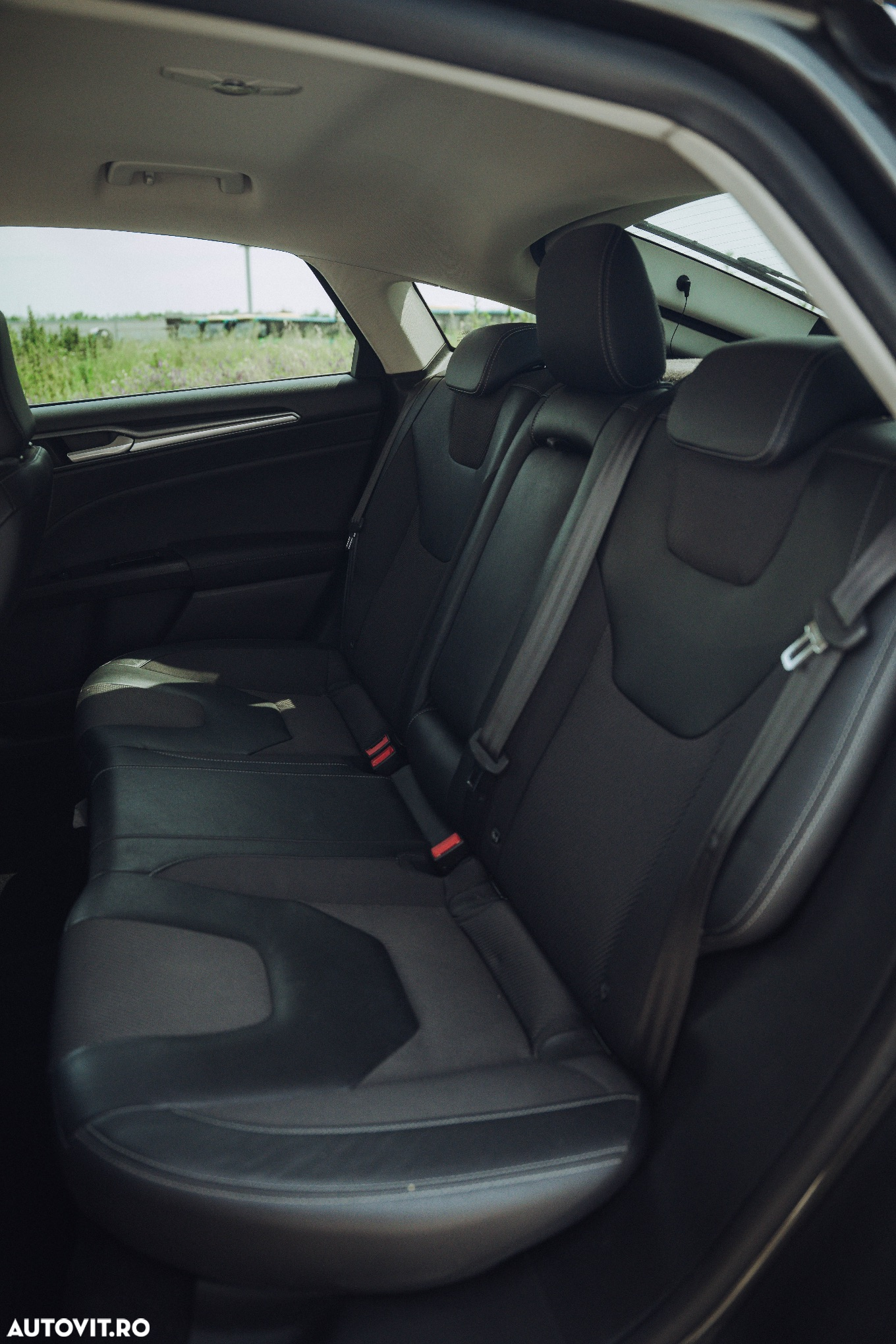 Ford Mondeo 1.5 EcoBoost Aut. Trend - 14