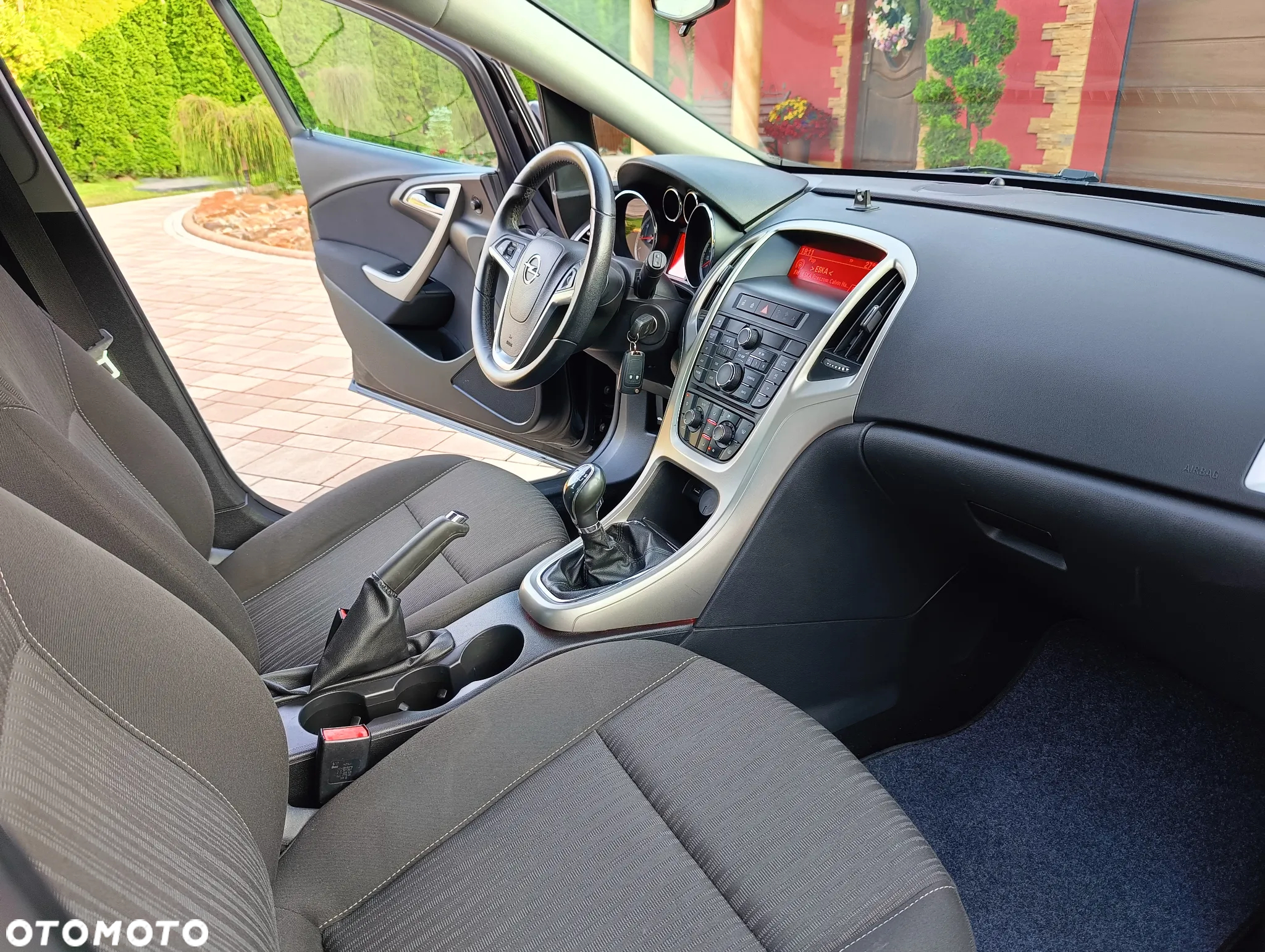 Opel Astra 1.6 Active - 33