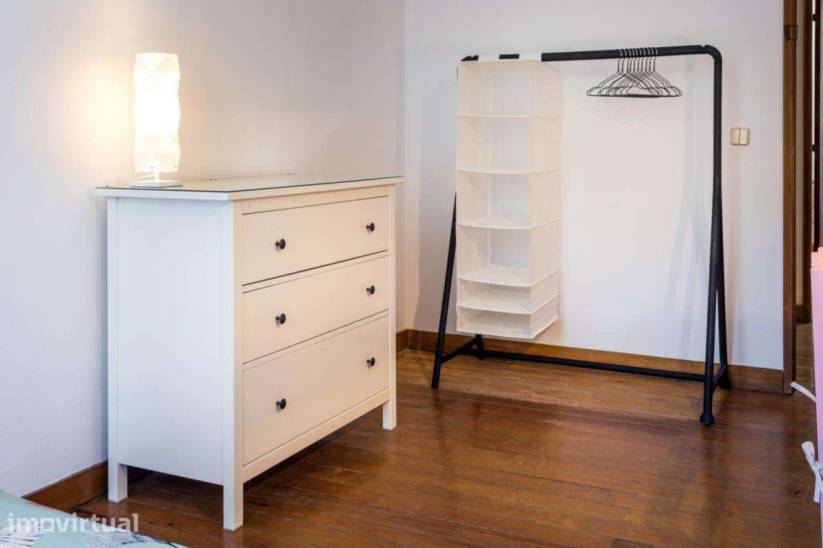 Quarto - localizado em Telheiras Lisbon - Grande imagem: 5/15