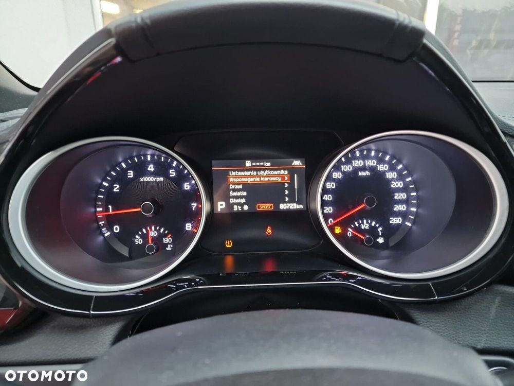 Kia ProCeed 1.6 T-GDI GT DCT - 14