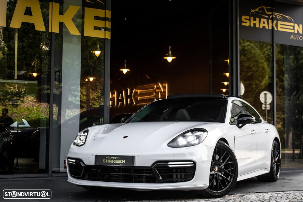 Porsche Panamera 4 E-Hybrid Platinum Edition - 1