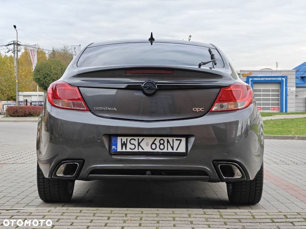 Opel Insignia 2.8 T V6 OPC - 9