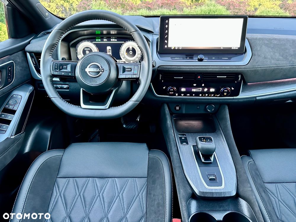 Nissan Qashqai 1.3 DIG-T MHEV Tekna+ Xtronic - 33