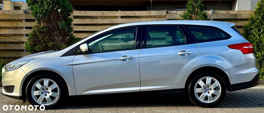 Ford Focus 1.5 EcoBlue Start-Stopp-System ACTIVE DESIGN - 10