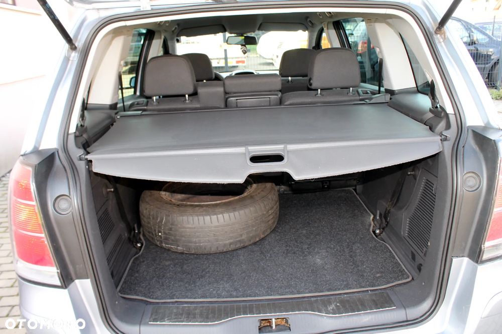 Opel Zafira 1.6 Elegance - 20
