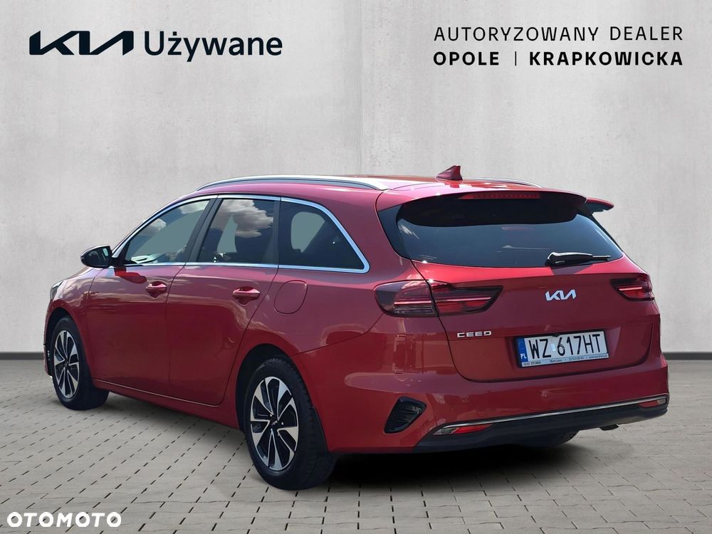 Kia Ceed - 4