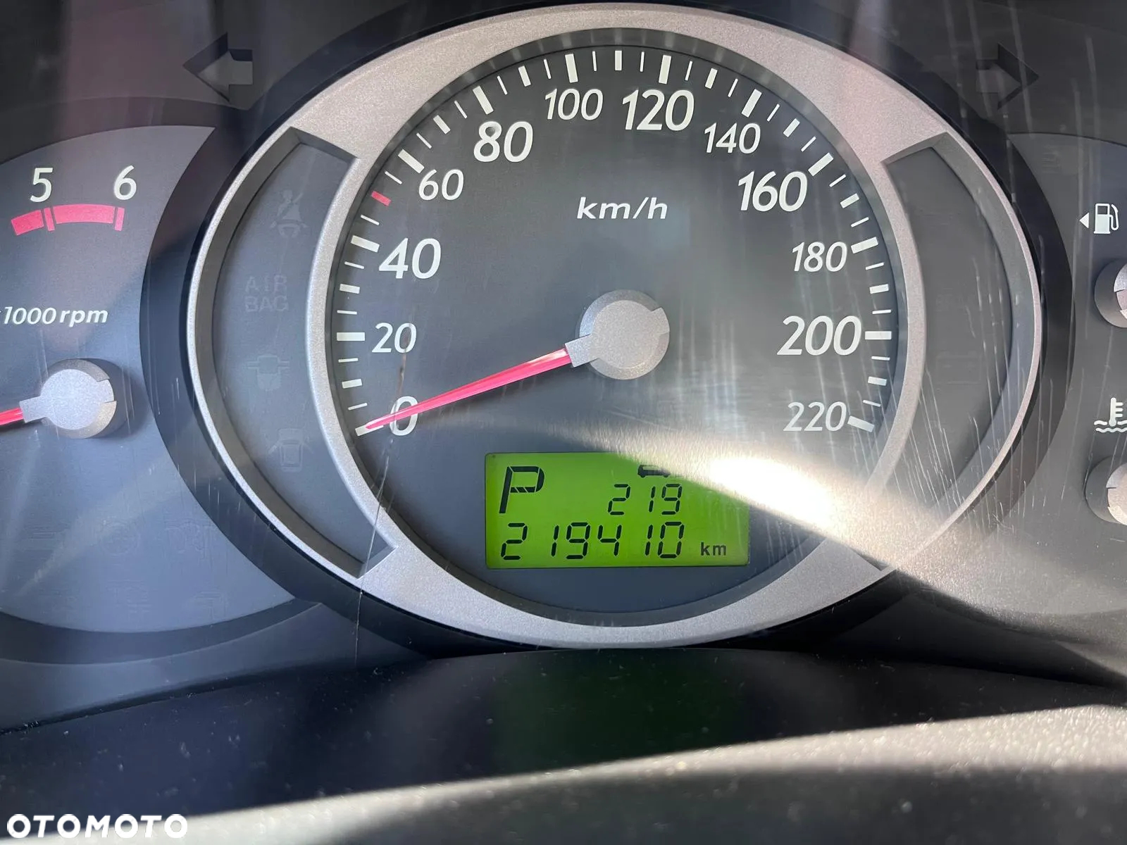 Hyundai Tucson 2.0 CRDi Elegance + - 9