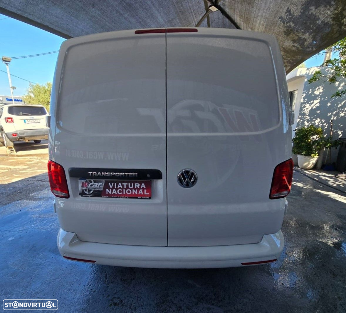 VW Transporter 2.0 TDI - 8